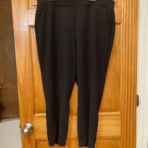 Ann Taylor LOFT black dress pants XL 1/2 jogger hem